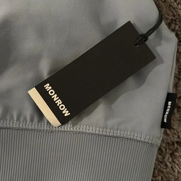 Nwt Monrow criss cross back sports bra - Picture 5 of 7